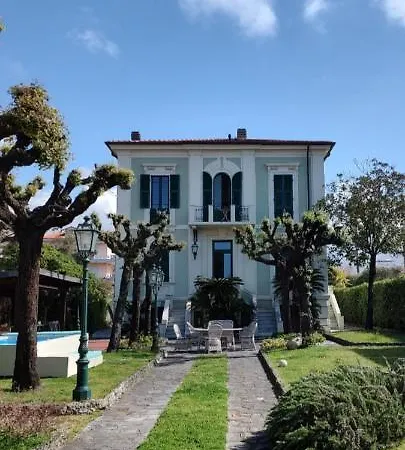 Holiday home - Novecentesca In Versilia - The Luxury Of Marble Massa (Tuscany)